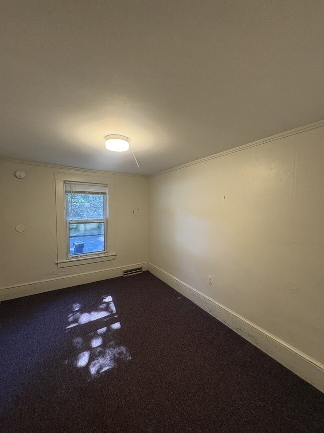 Building Photo - 289 Pelham Rd
