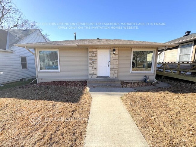 Building Photo - 3112 Nevada Ave S