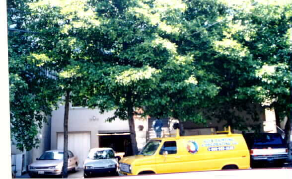 Foto del edificio - 365 Santa Clara Ave