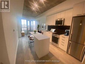 Building Photo - 1808 St Clair Ave W