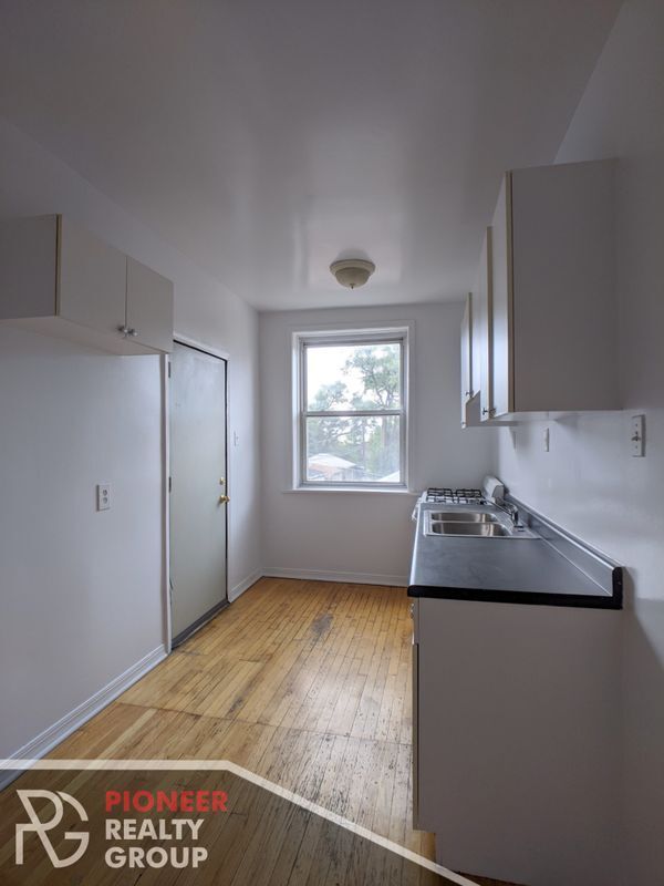 Foto del edificio - 3000 N Whipple St