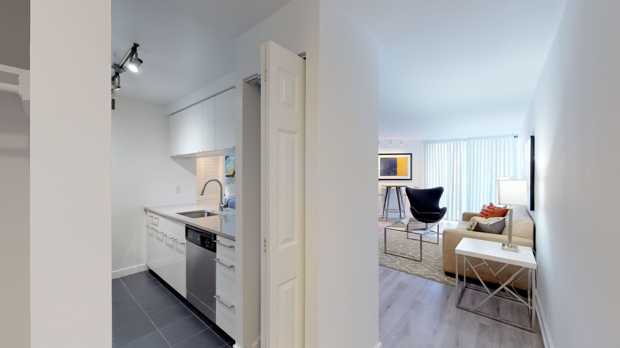 Photo - The Remington Apartments