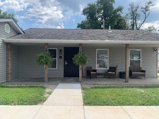 Entrada al vestíbulo con código de llave - 1 Holding Ln