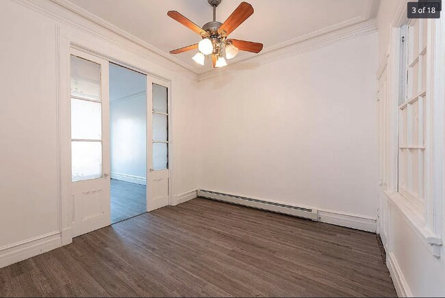 Building Photo - 207 8th St