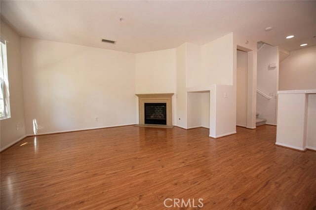 Building Photo - 6 Martino