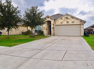 Building Photo - 109 Encina Cove