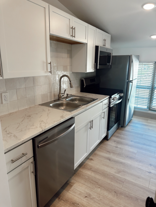 Primary Photo - 308 W Worley St