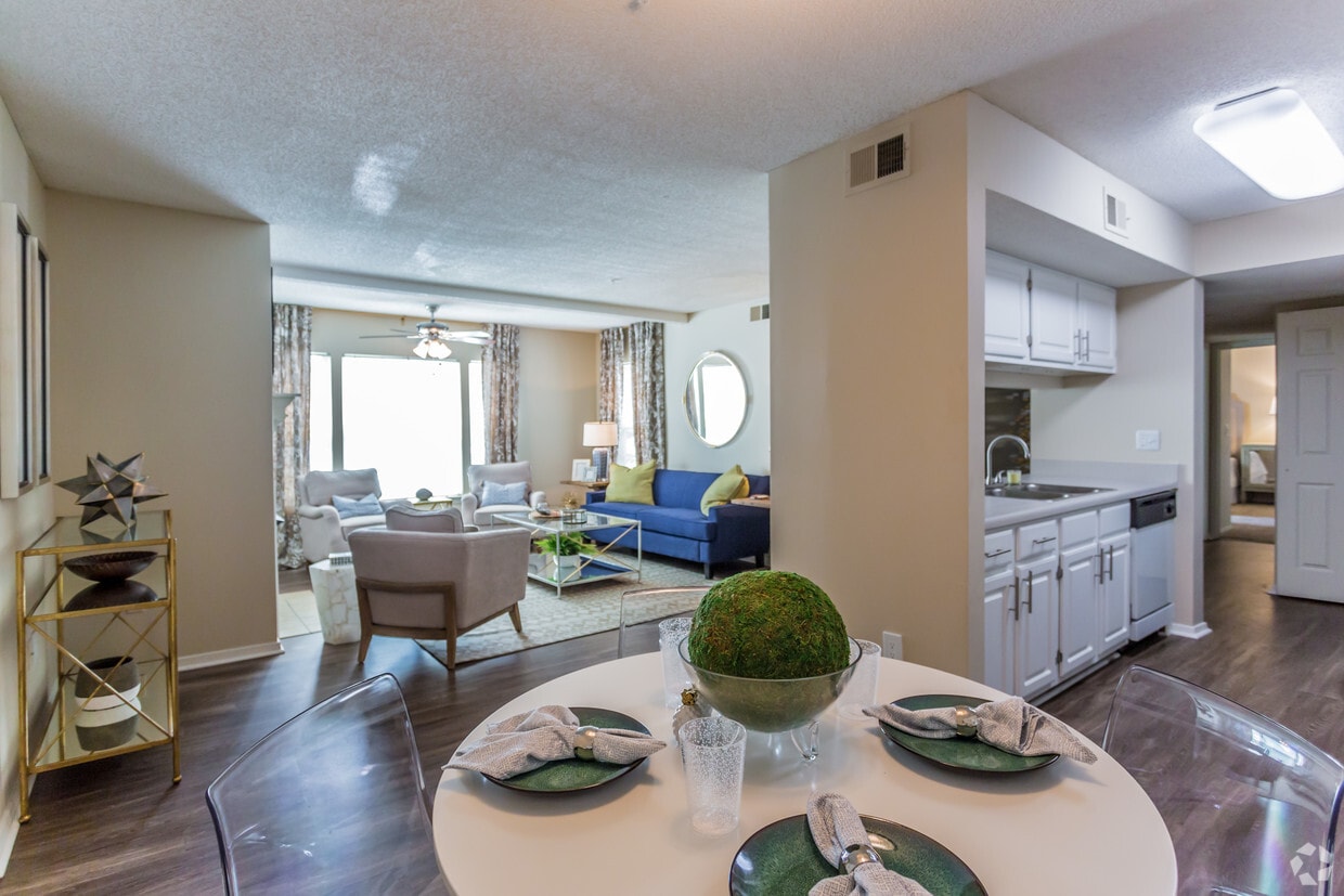 Civic Center West Apartments Apartments 4740 Highway 51 N Southaven