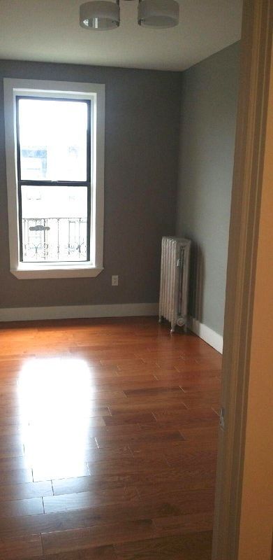 Primary Photo - 170 Vermilyea Ave