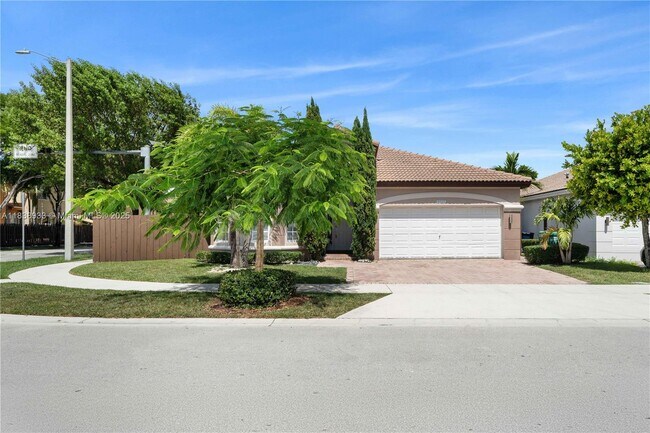 8555 NW 111th Ct Doral FL 33178 - 8555 Nw 111th Ct Doral Fl Building Photo 