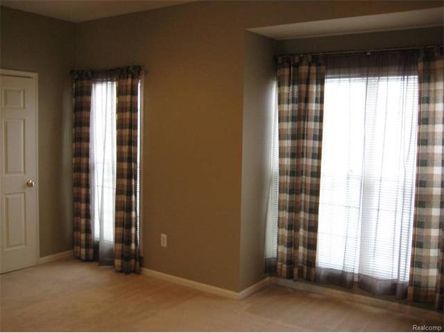 Building Photo - 36180 Dominion Cir