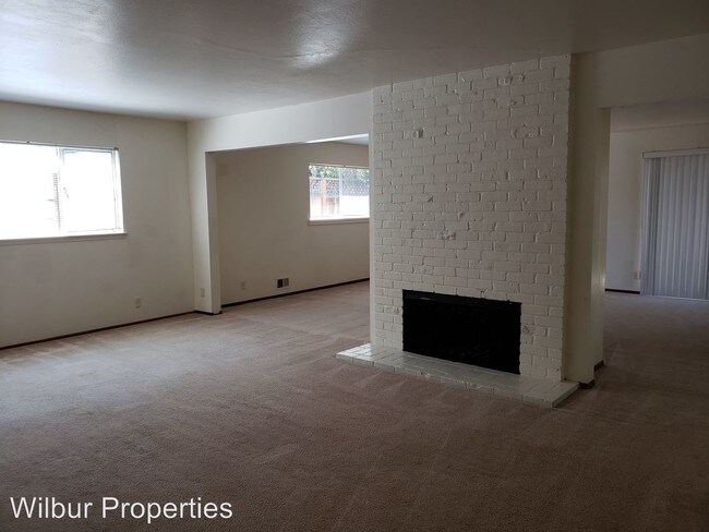 Building Photo - 4 br, 2 bath House - 6780 Mason Way