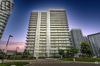 Building Photo - 4699-4699 Glen Erin Dr