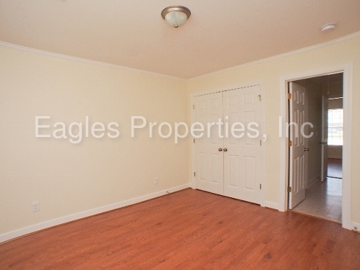 Building Photo - 2717 Hatteras Dr