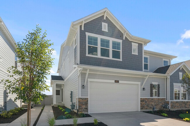 Building Photo - 4973 N Willowbank Dr
