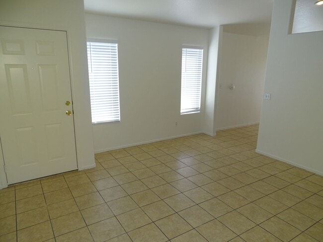 Building Photo - SINGLE STORY 3 BEDROOM HOME CONVENIENT TO NELLIS AFB