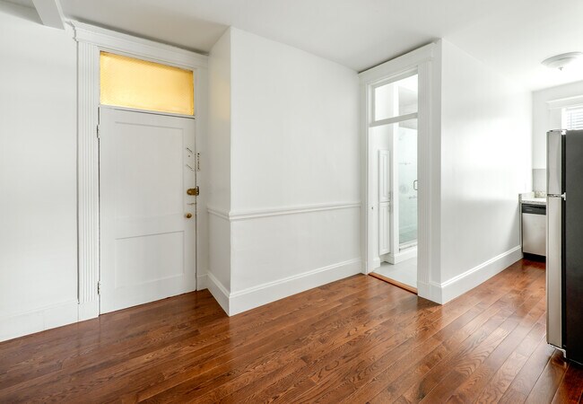 Foto del edificio - Fenway Garden Apartments