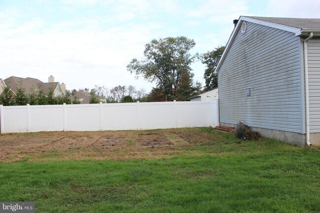 Building Photo - 117 Rodric Terrace
