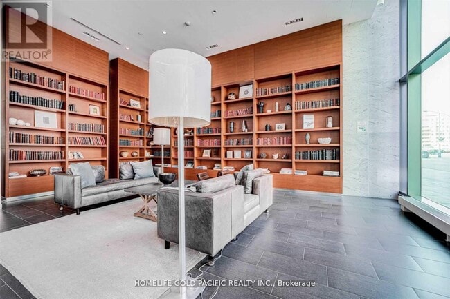 Photo du bâtiment - 170 Fort York Blvd