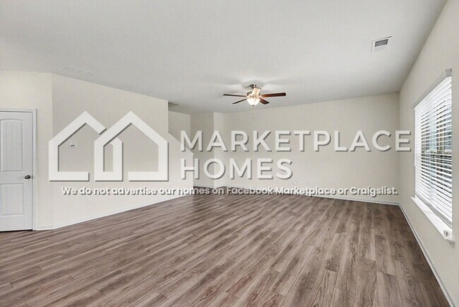 Foto del edificio - 105 Weston Way NW