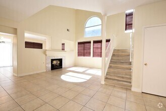 Building Photo - 6665 Coral Springs Cir