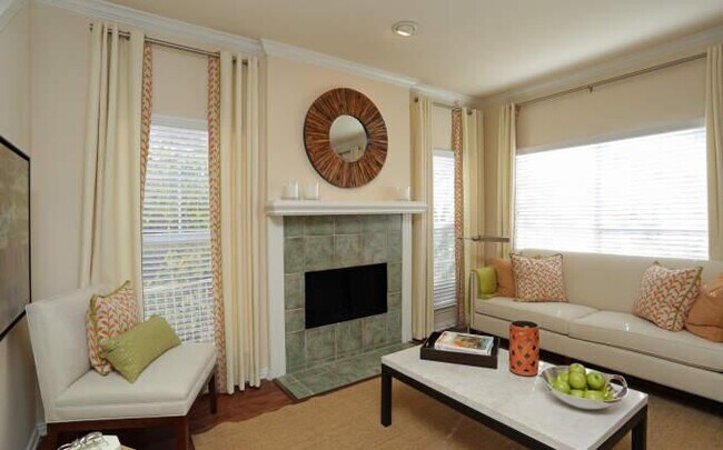 Building Photo - 2 bedroom in Arlington TX 76006