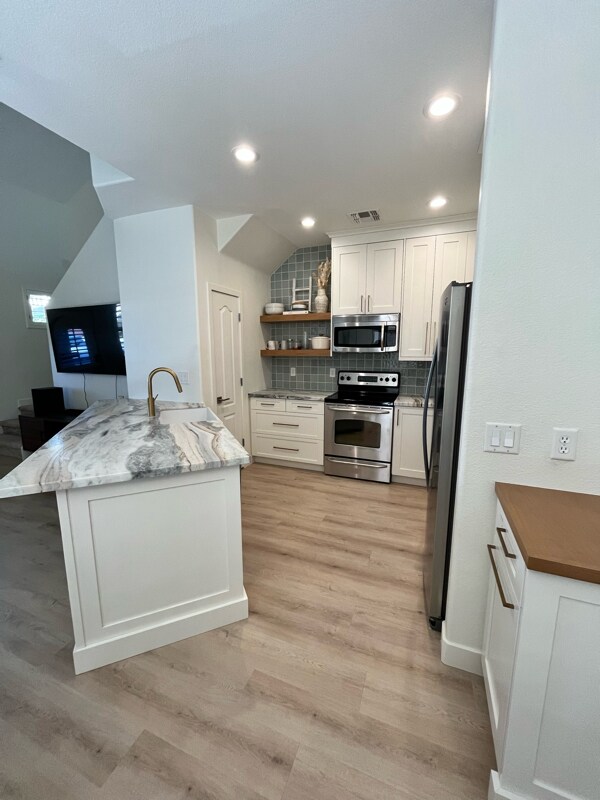 Foto del edificio - 4387 E Morrow Dr