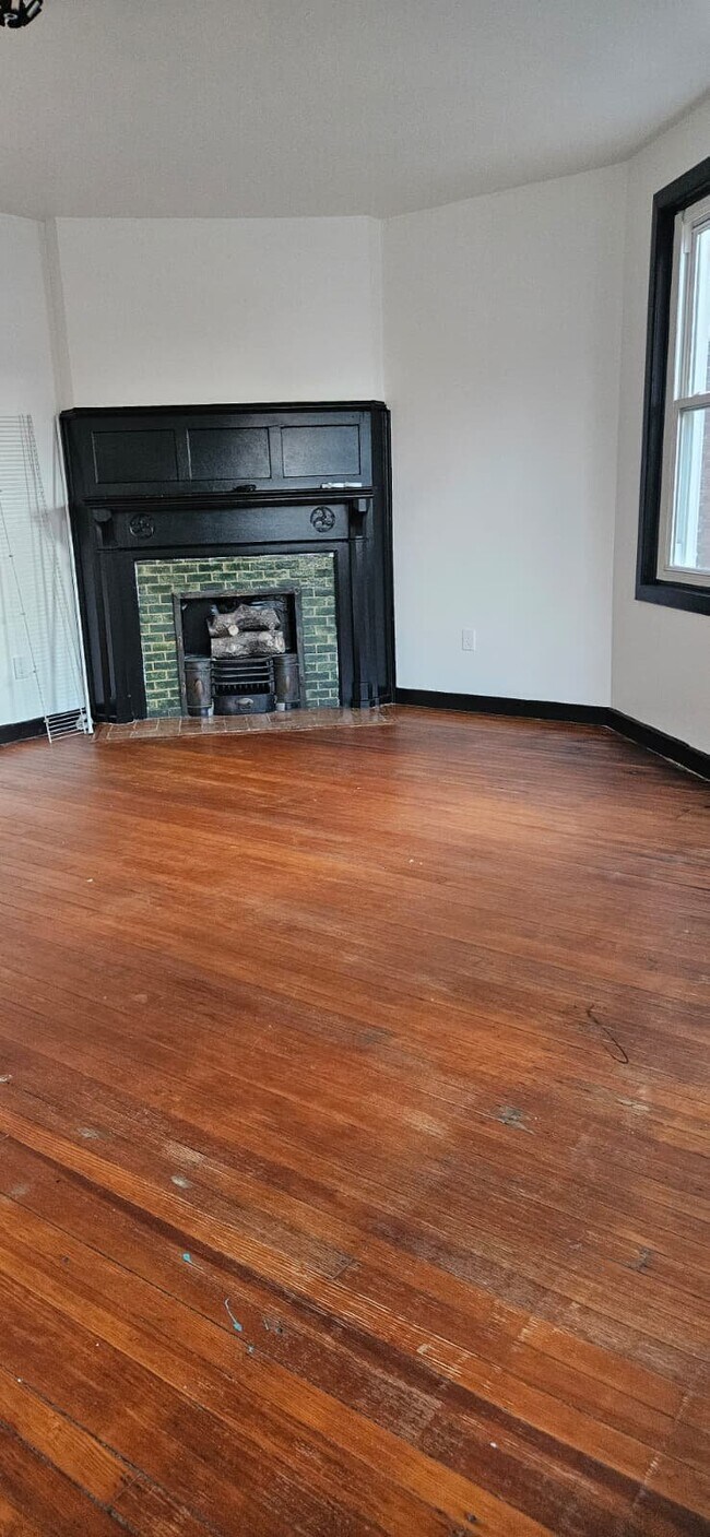 Foto del edificio - 2118 W Tioga St