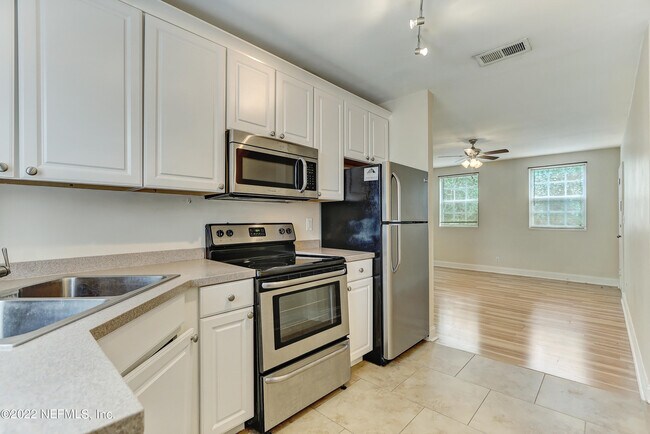 Foto del edificio - 1611 Stockton St