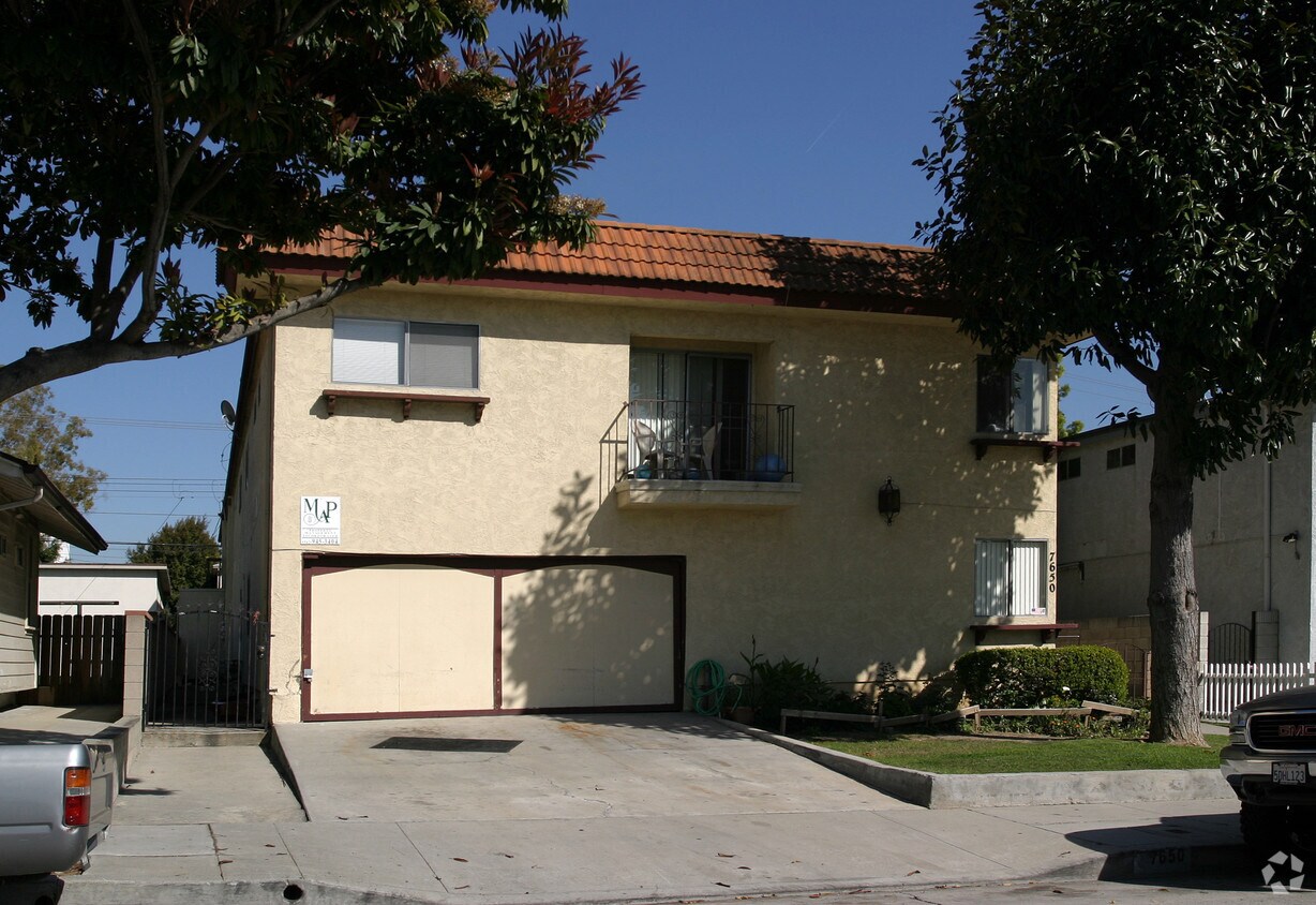 Primary Photo - 7650 Bright Ave