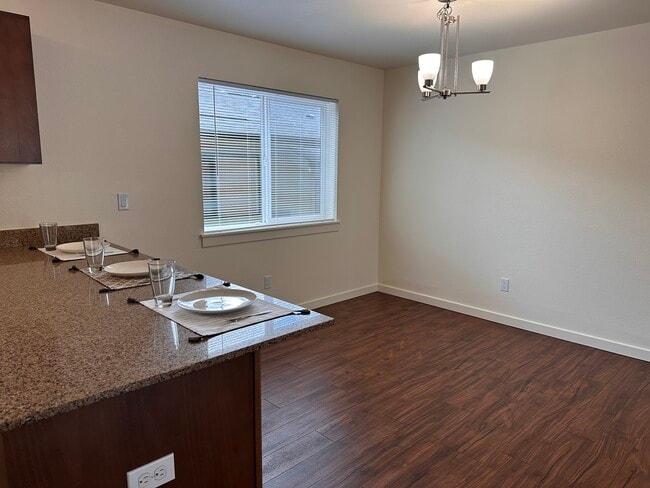 Building Photo - Greenburg Apartments