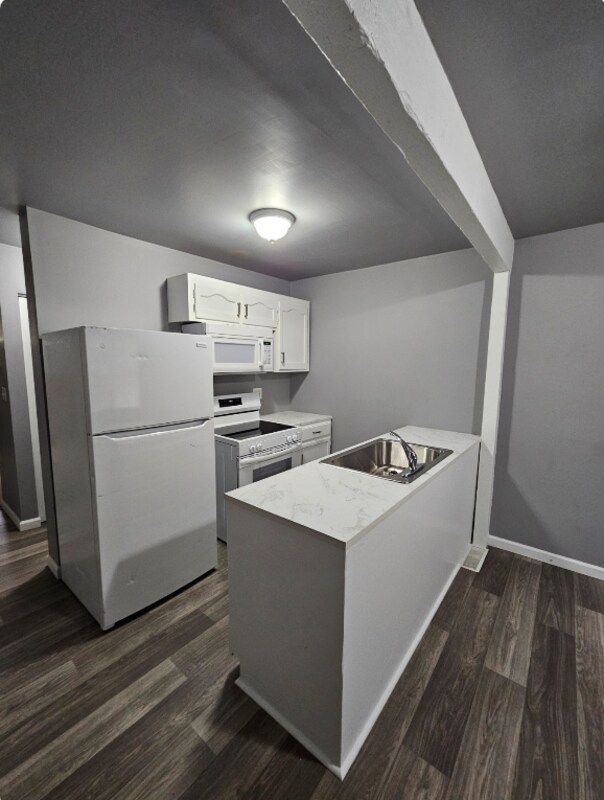 Foto del edificio - 214 Indiana Ave