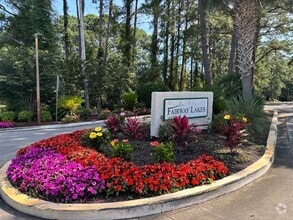 Building Photo - 4034 Fairway Lakes Dr