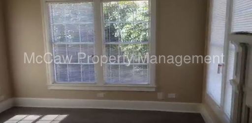 Building Photo - 1020 Mockingbird Ln