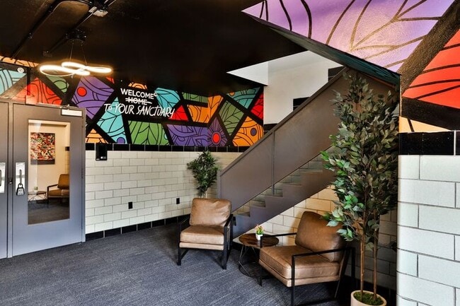 Foto del edificio - 4301 Olive St