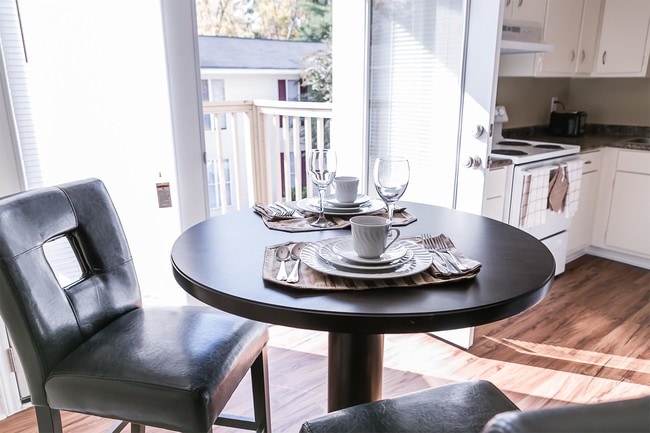 Building Photo - 4600 Central Ave