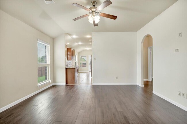 Building Photo - 9001 Tumbleweed Dr