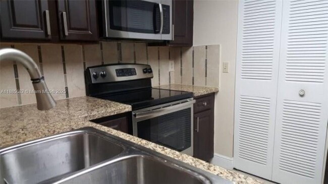 Foto del edificio - 1231 SW 46th Ave