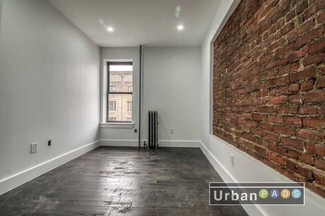 Building Photo - 1767 Bedford Ave