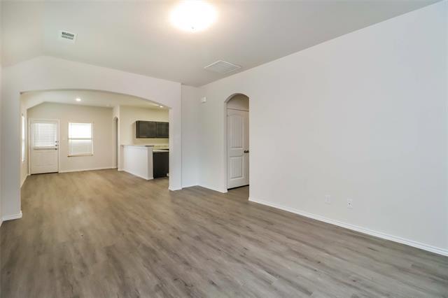 Foto del edificio - 8320 Hackberry Tree Dr