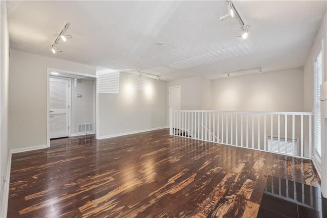 Building Photo - 4105 Canyon Point Cir