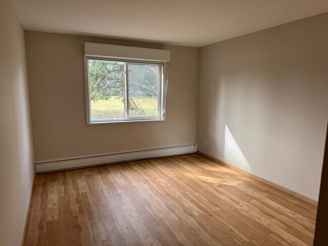 Foto del edificio - 2423 E Olive St