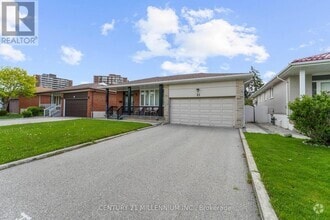 Building Photo - 21 Blacksmith Crescent