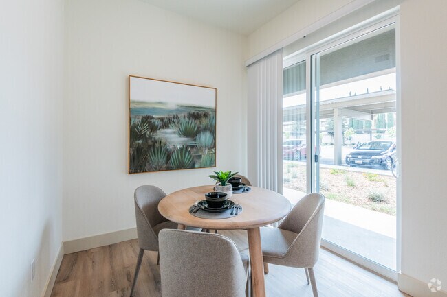 1HAB, 1BA - Towne Centre