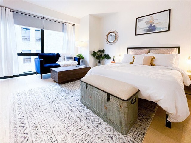 Foto del edificio - 400 S Broadway