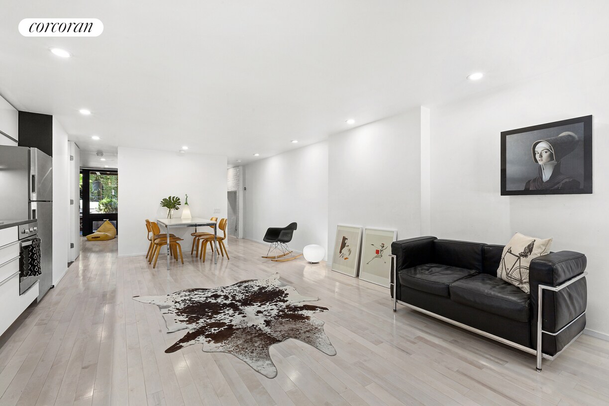 Foto principal - 394 6th St