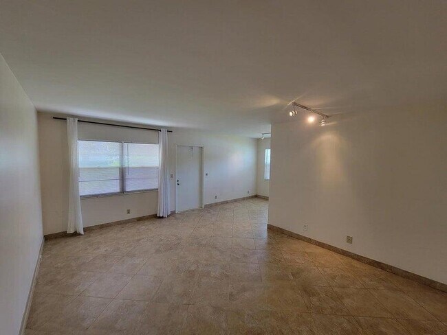 Foto del edificio - 337 Mansfield I