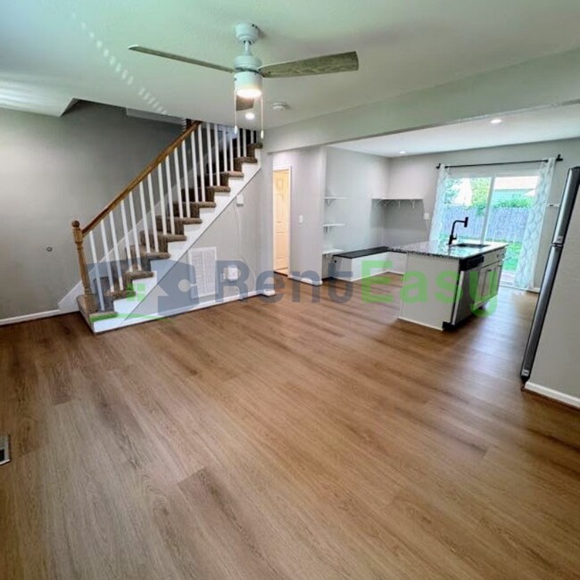 Foto del edificio - 3316 Dunkirk Ave