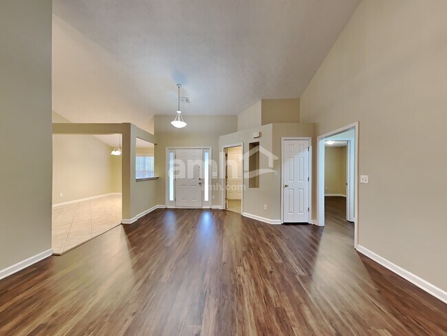 Foto del edificio - 3270 Hampton Trace Ct