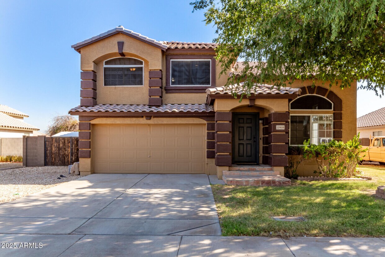 Foto principal - 10908 W Frier Dr